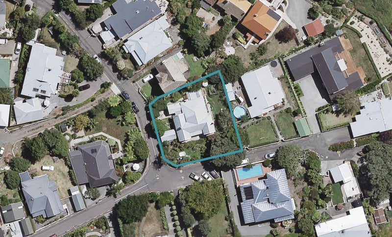 22 Cameron Road, Bluff Hill, Napier - Carousel 1