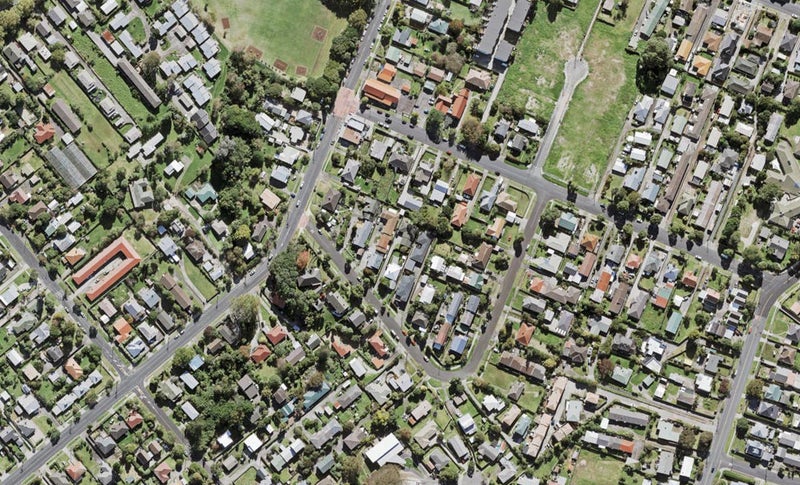 8A Craigbank Avenue, New Lynn, Auckland - Carousel 1