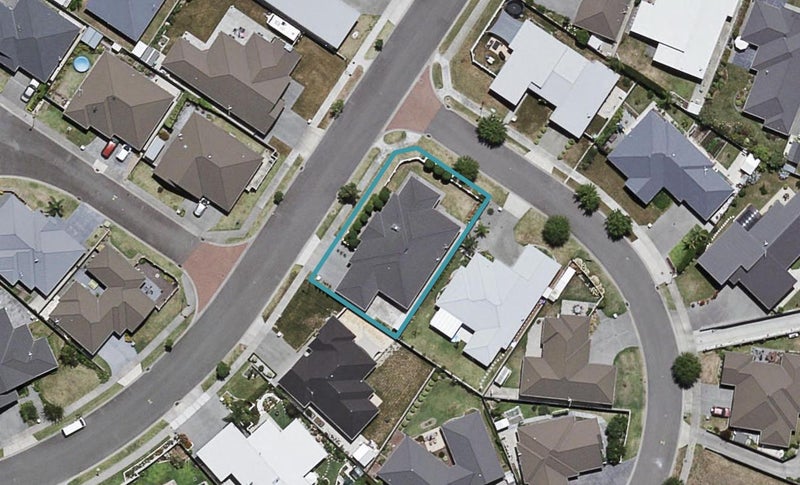 37 Tasman Drive, Poraiti, Napier - Carousel 1