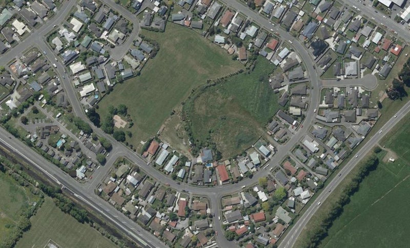 15 Akau Place, Bromley, Christchurch - Carousel 1