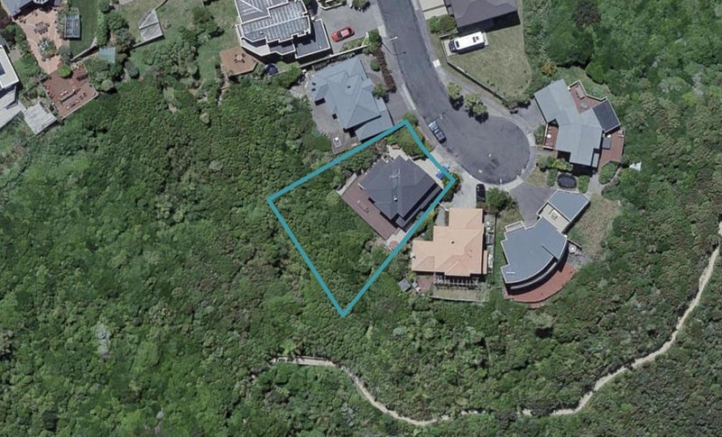 10 Forbes Lane, Newlands, Wellington - Carousel 1