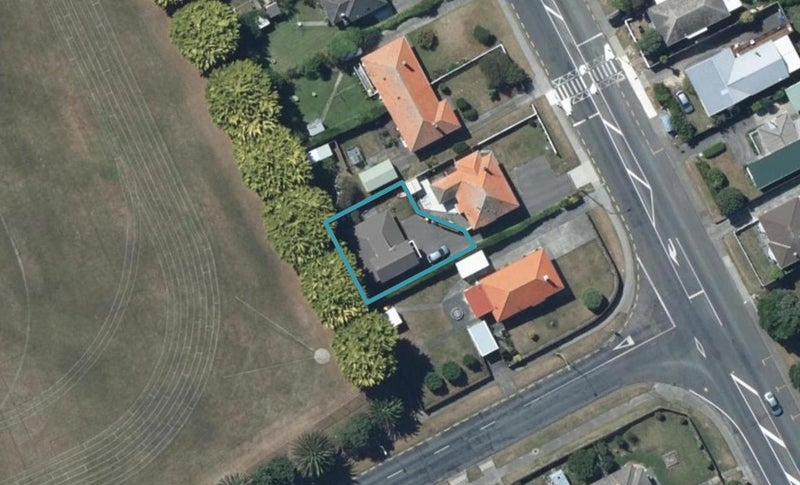 98A Main Road, Titahi Bay, Porirua - Carousel 1