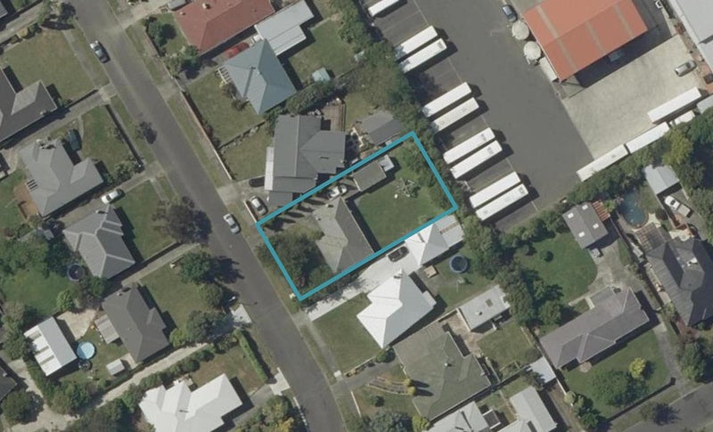 23 Richmond Avenue, Takaro, Palmerston North - Carousel 1