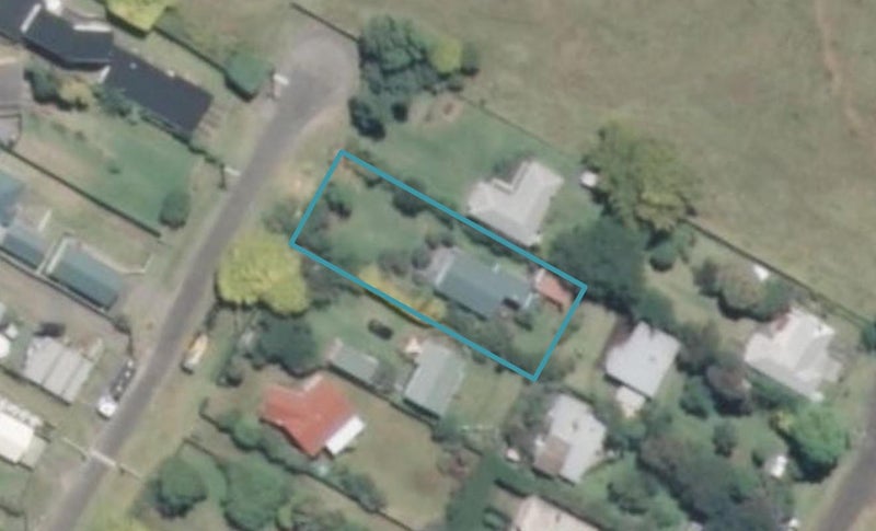 27 Drake Street, Waikawa Beach, Manakau - Carousel 1