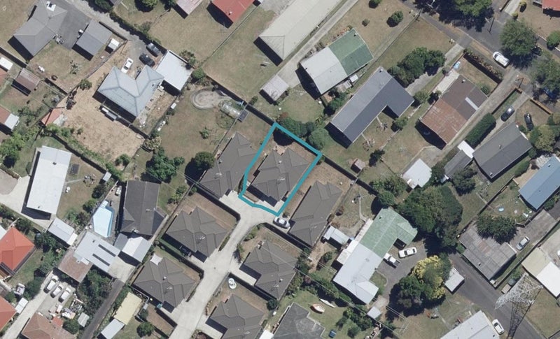 10D Yorkshire Road, Silverdale, Hamilton - Carousel 1