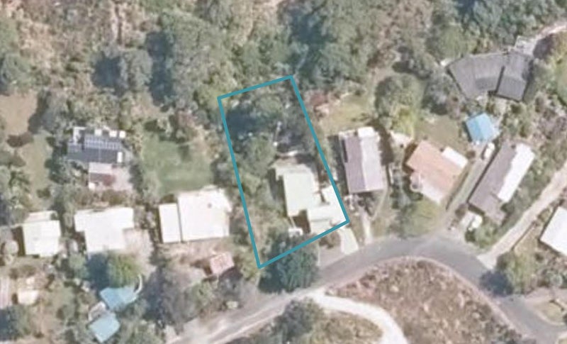 12 Heretaunga Crescent, Cable Bay, Cable Bay - Carousel 1