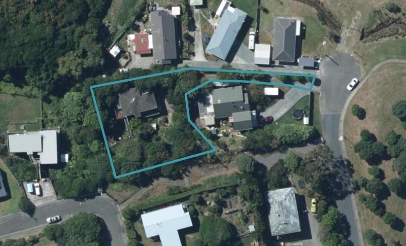 41B Tangare Drive, Takapuwahia, Porirua - Carousel 1