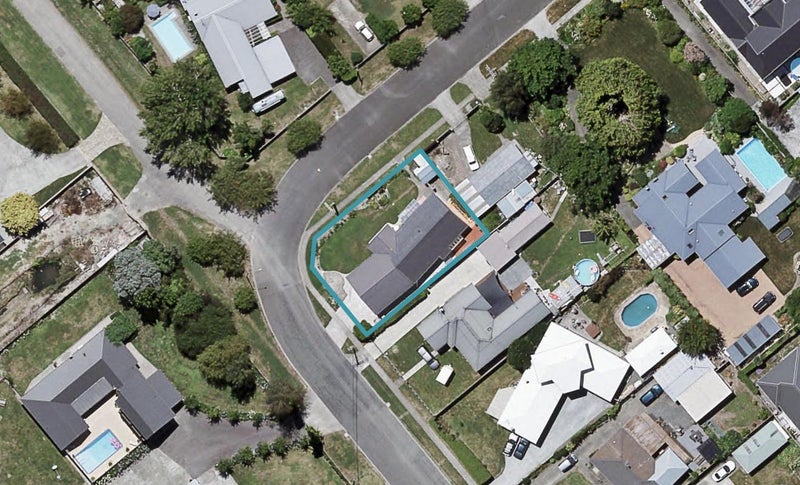 914 Harding Road, Camberley, Hastings - Carousel 1