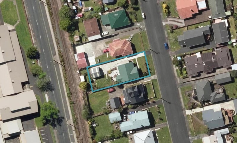 19 Wallace Street, Regent, Whangarei - Carousel 1