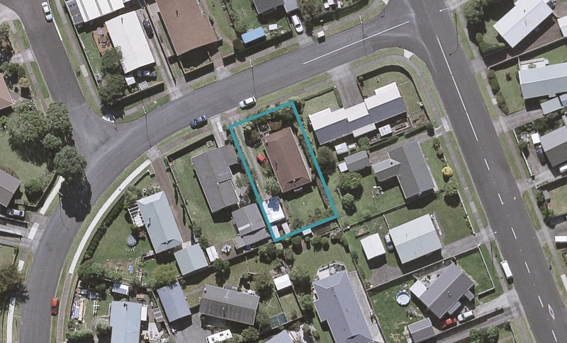 42 Lantana Avenue, Bell Block, New Plymouth - Carousel 1