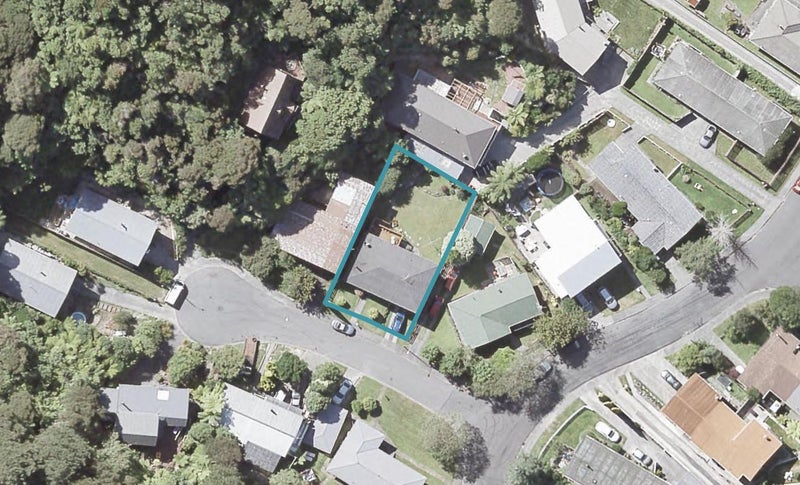 4 Vermont Grove, Wainuiomata, Lower Hutt - Carousel 1