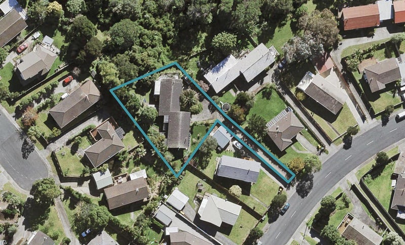 1/14 Spinella Drive, Bayview, Auckland - Carousel 1