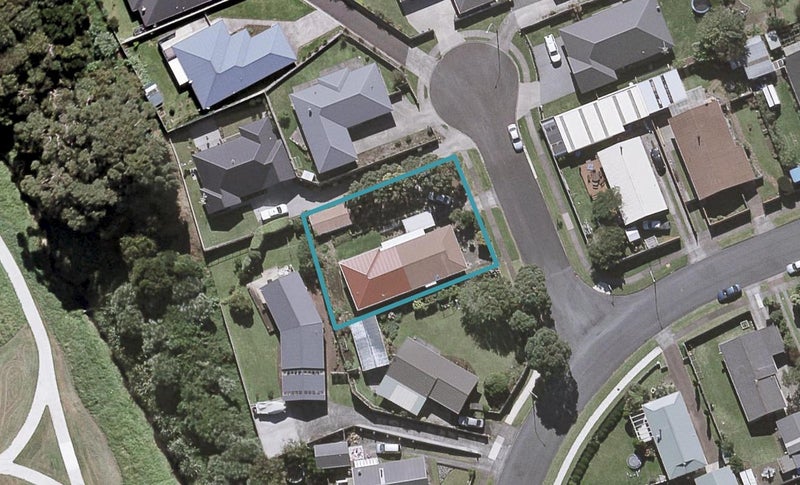 3 Corokia Street, Bell Block, New Plymouth - Carousel 1