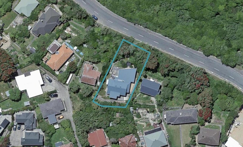 8 Kaihuia Terrace, Northland, Wellington - Carousel 1