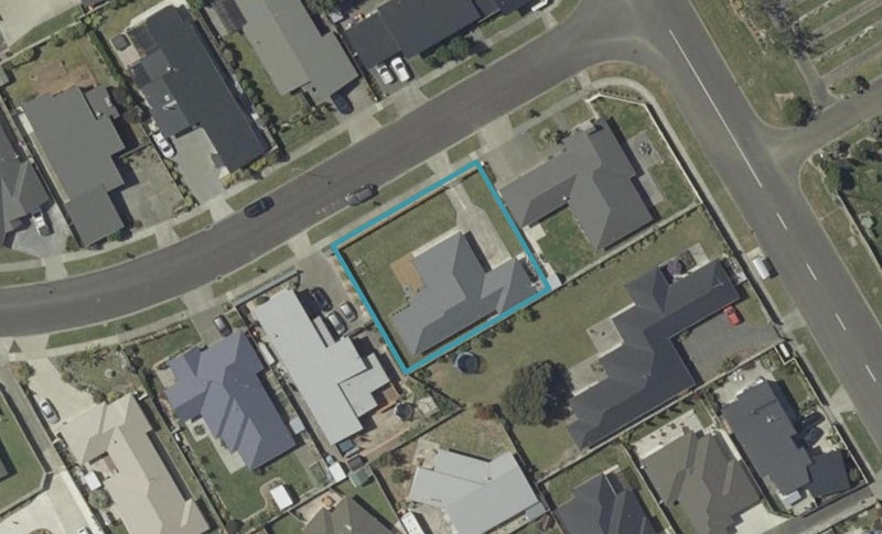 3 Chestnut Close, Kelvin Grove, Palmerston North - Carousel 1