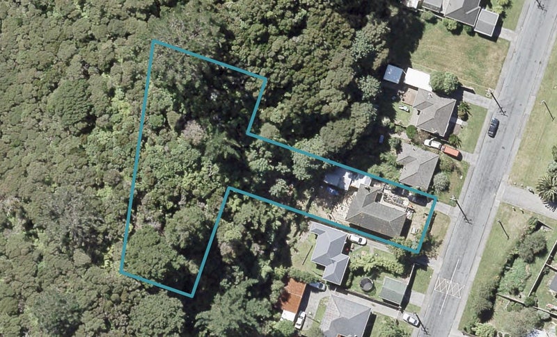 33 Hair Street, Wainuiomata, Lower Hutt - Carousel 1
