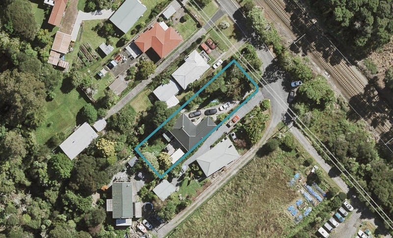 6 Sherrybrooke Place, Sunnyvale, Auckland - Carousel 1