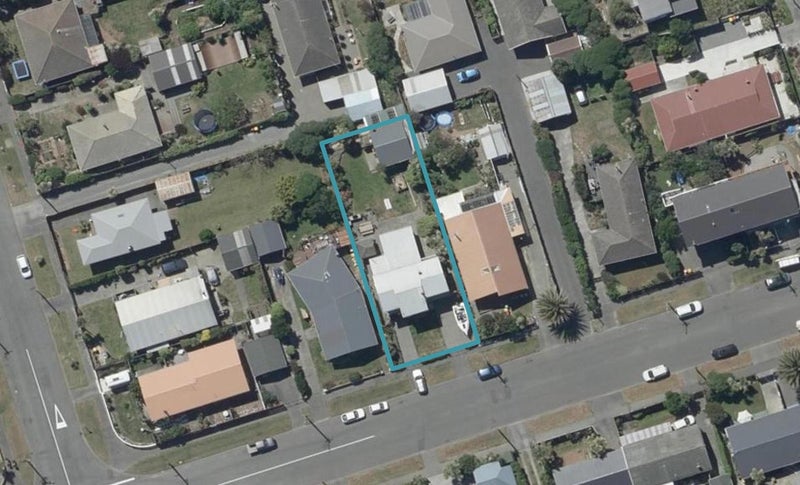16 Halsey Street, South New Brighton, Christchurch - Carousel 1