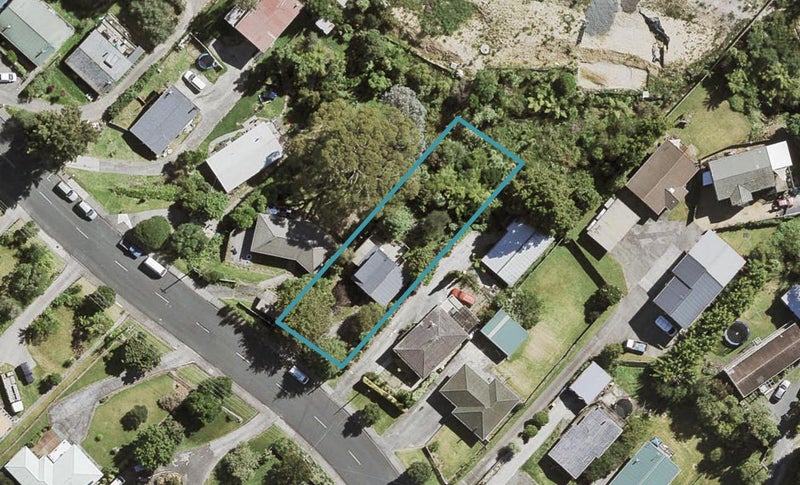 38 Sunnyside Road, Sunnyvale, Auckland - Carousel 1
