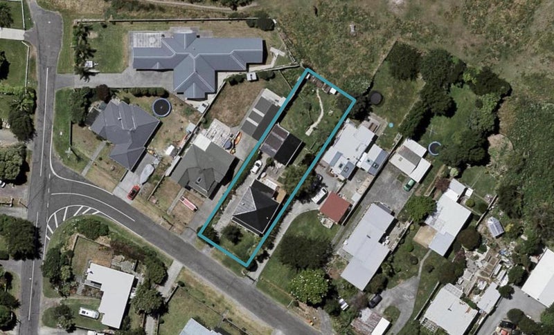 30 Kaka Road, Raumati Beach, Paraparaumu - Carousel 1
