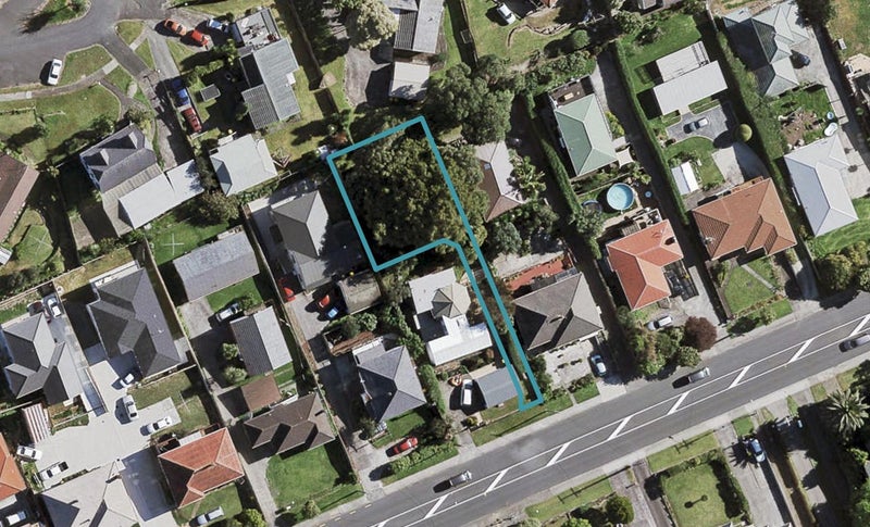 18 Orams Road, Hillpark, Auckland - Carousel 1