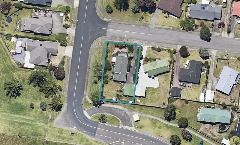 2 Landscape Road, Coastlands, Whakatane - Carousel 1