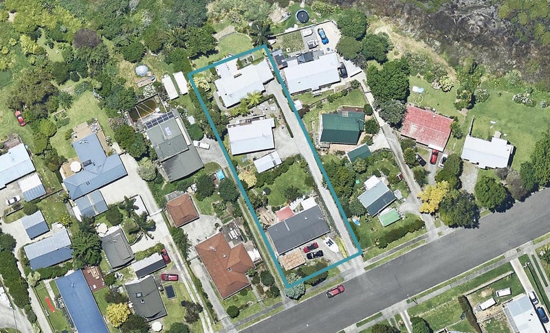 81A Esmeralda Street, Welcome Bay, Tauranga - Carousel 1