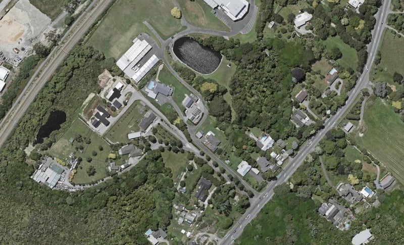 205 Main Road North, Otaihanga, Paraparaumu - Carousel 1