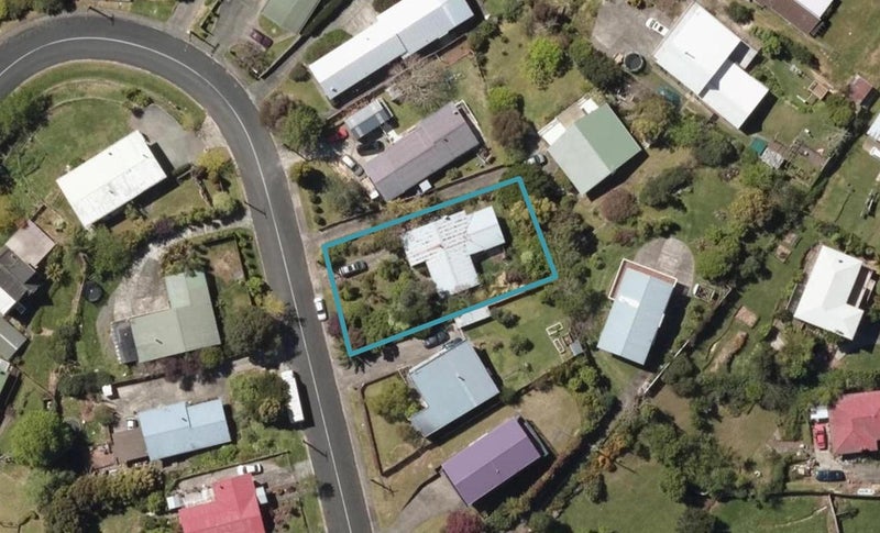 20 Hilltop Avenue, Morningside, Whangarei - Carousel 1