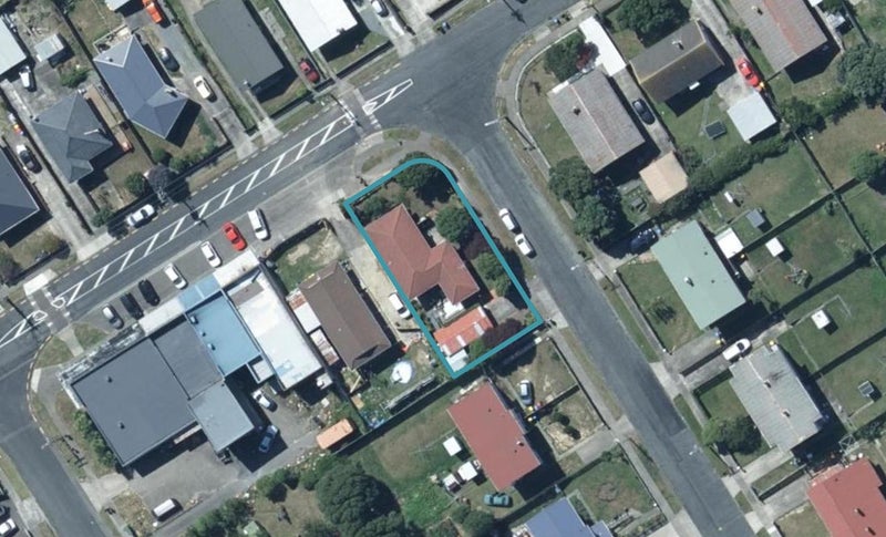 2 Levant Street, Cannons Creek, Porirua - Carousel 1