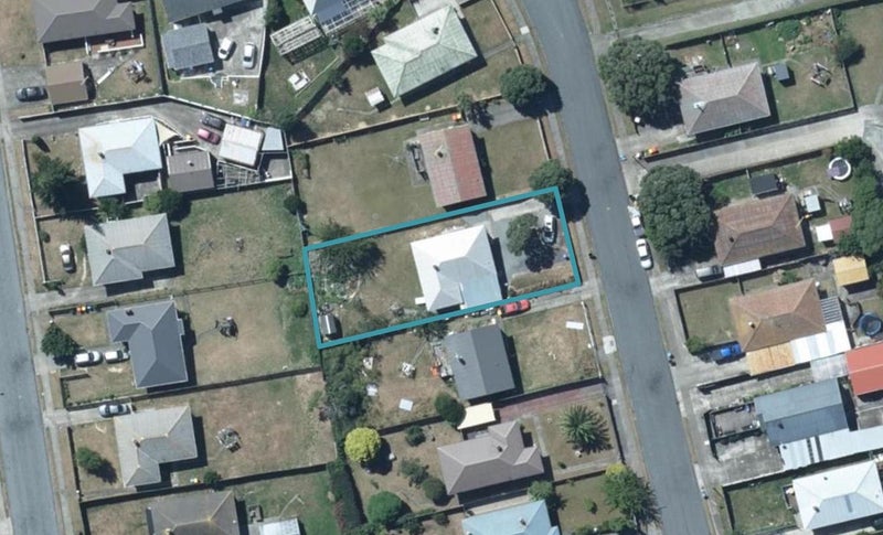 21 Natone Street, Waitangirua, Porirua - Carousel 1