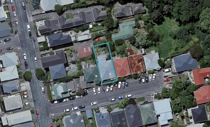 3 Balmoral Terrace, Newtown, Wellington - Carousel 1