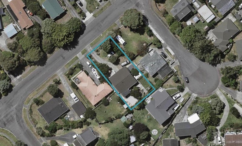 58 Queens Road, Waikanae Beach, Waikanae - Carousel 1