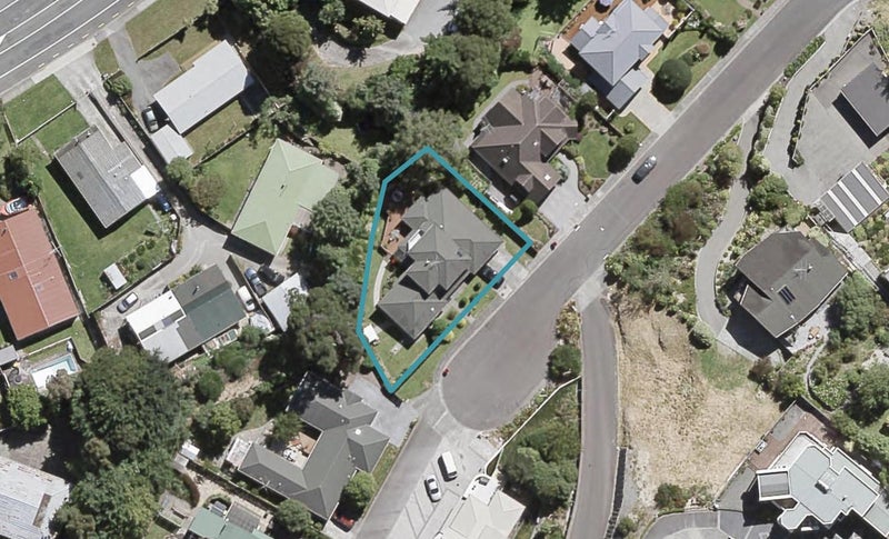 22 McCarthy Grove, Clouston Park, Upper Hutt - Carousel 1