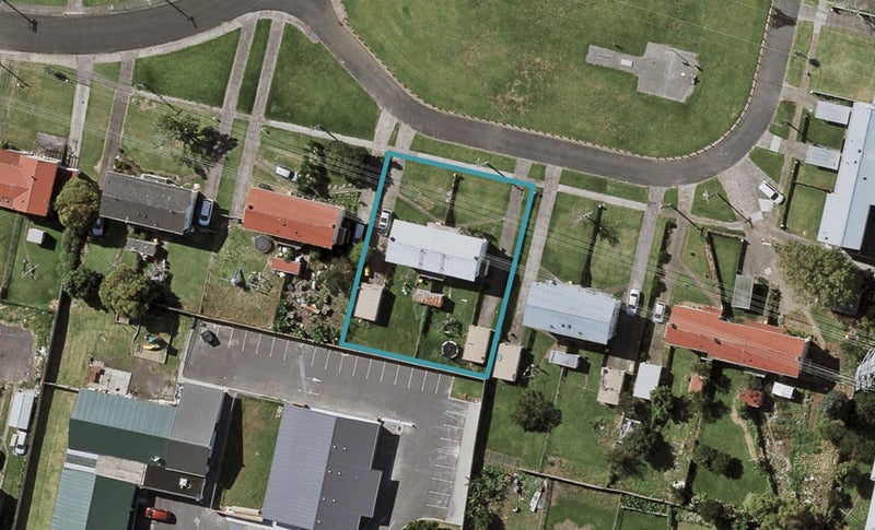 16 Lappington Road, Ōtara, Auckland - Carousel 1