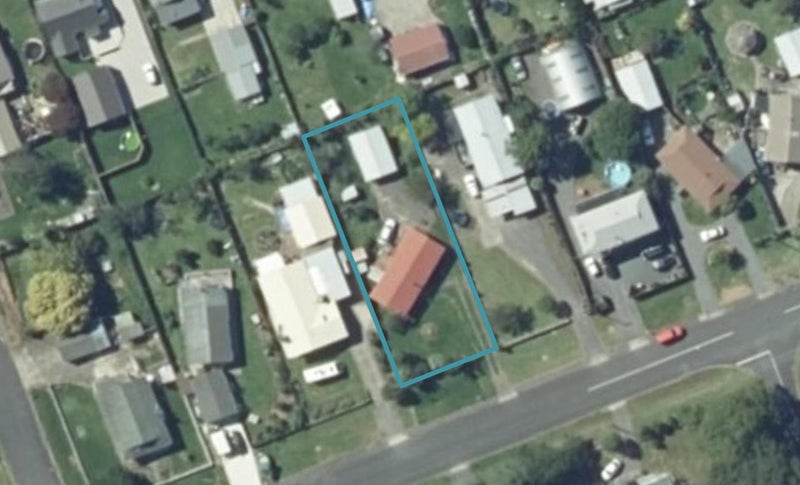 16 Matai Street, Thames - Carousel 1