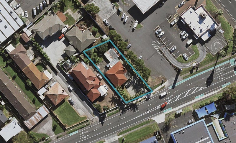 7 Puhinui Road, Manukau, Auckland - Carousel 1