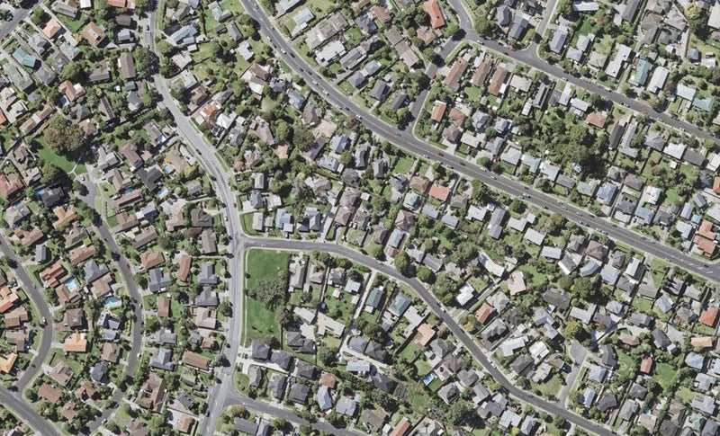 8C Andrew Road, Howick, Auckland - Carousel 1