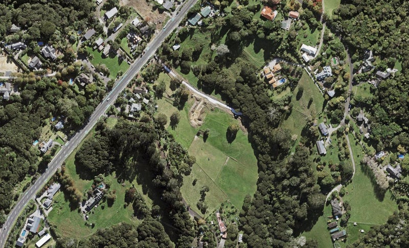 351 Upper Harbour Drive, Greenhithe, Auckland - Carousel 1