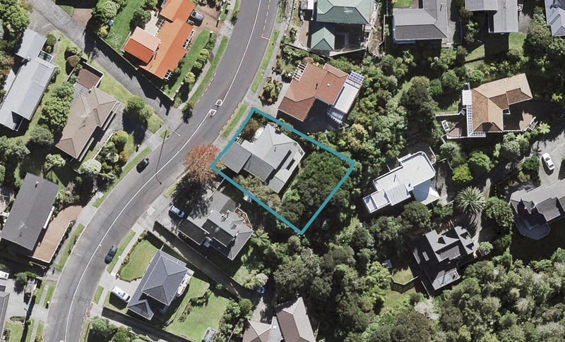 136 Chelsea View Drive, Chatswood, Auckland - Carousel 1