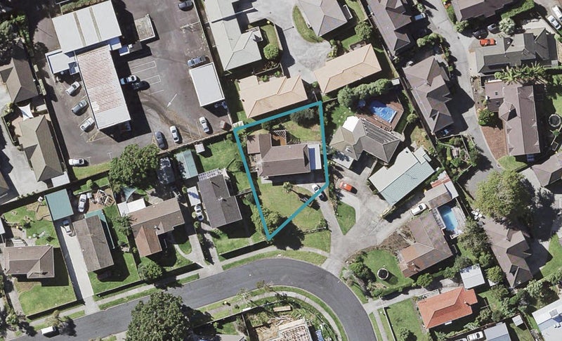 25 Lisa Rise, Half Moon Bay, Auckland - Carousel 1