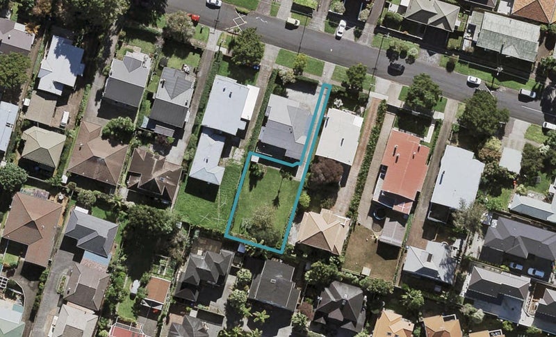 8A Greenfield Road, Epsom, Auckland - Carousel 1
