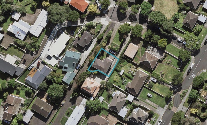 2C Wendell Place, Greenlane, Auckland - Carousel 1