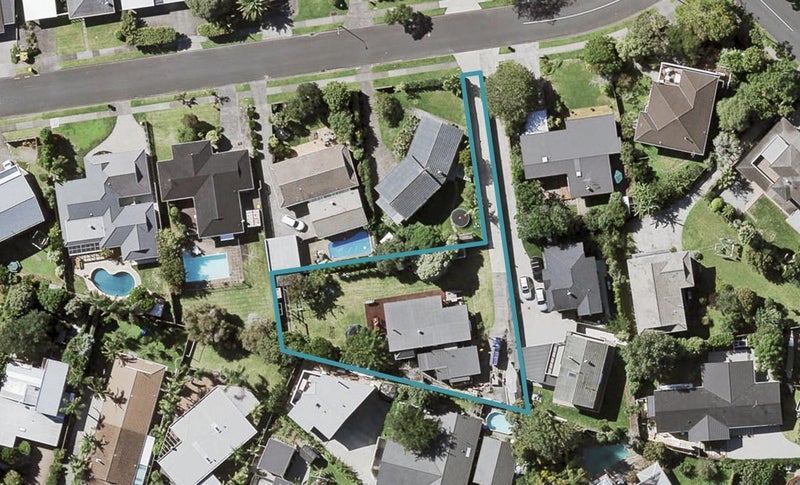 11 Roadley Avenue, Sunnyhills, Auckland - Carousel 1