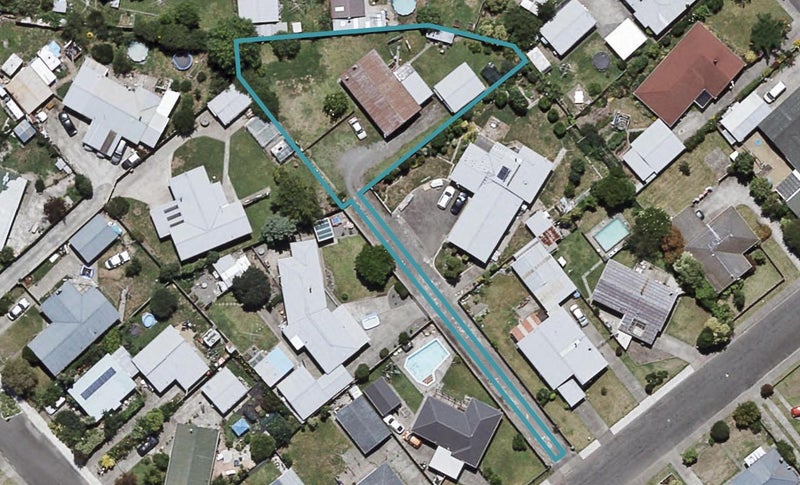 12 Dover Road, Flaxmere, Hastings - Carousel 1