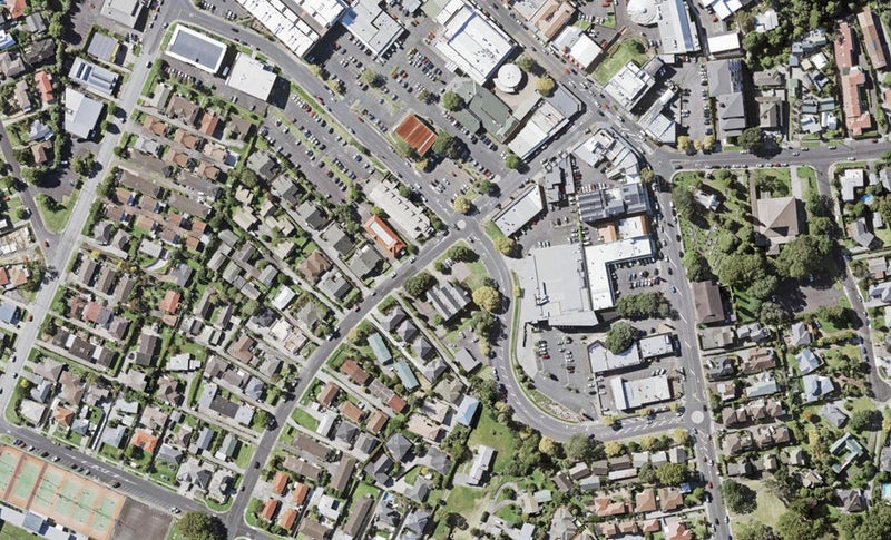 30A Moore Street, Howick, Auckland - Carousel 1