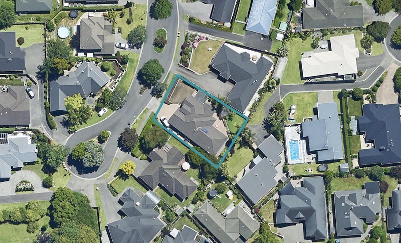 47 Raukawa Drive, Bethlehem, Tauranga - Carousel 1