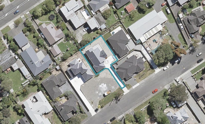 7B Marlborough Street, Silverstream, Upper Hutt - Carousel 1