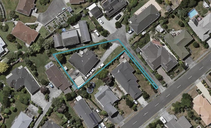 29 Cedar Drive, Paraparaumu Beach, Paraparaumu - Carousel 1