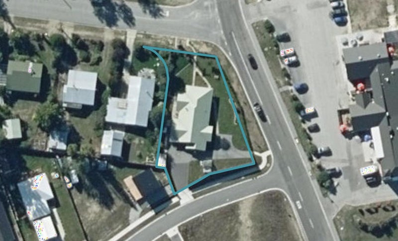 25 Alison Avenue, Albert Town, Wanaka - Carousel 1